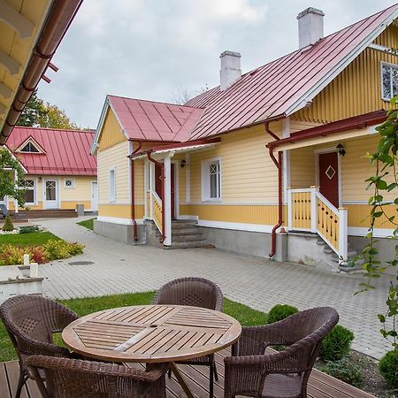 Posti Hostel Kardla Exterior photo